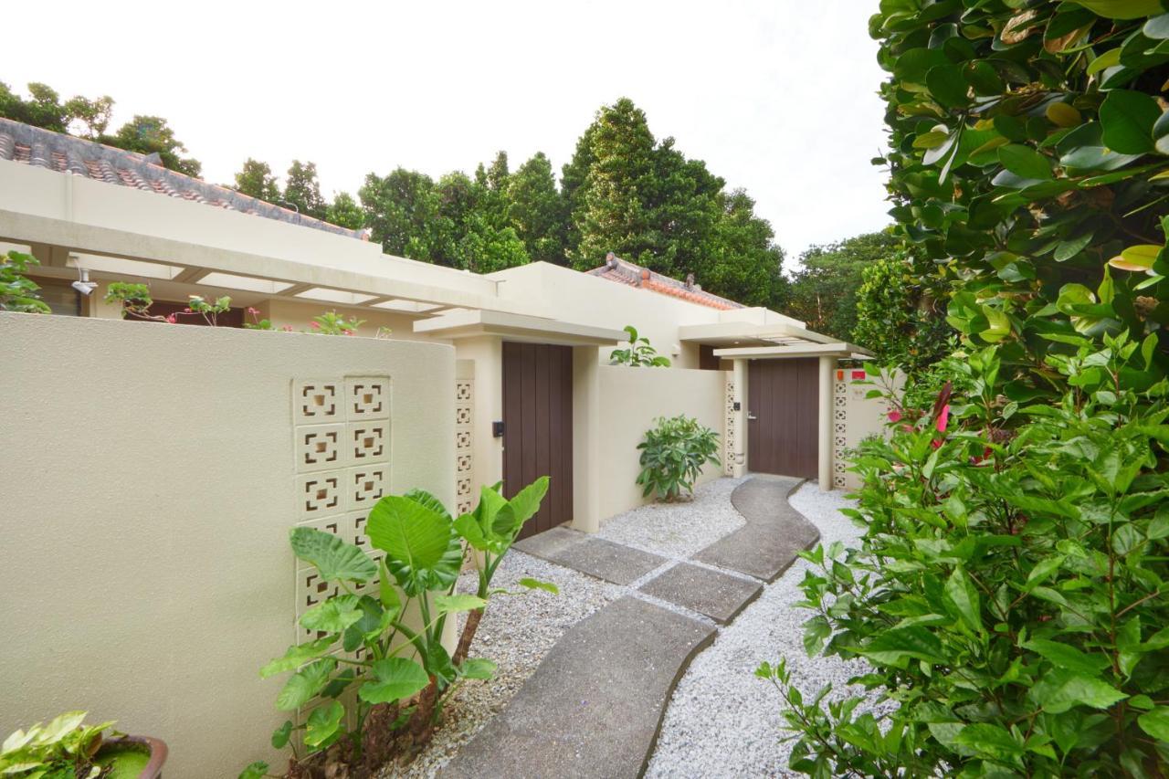 Private Villas Ryuz備瀬 Motobu Exterior photo